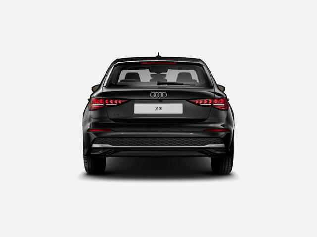 Audi A3 SPORTBACK 40 TFSI e Advanced edition 204 PK · Assistentiepakket rijden en parkeren plus · Achteruitrijcamera · Stoelverwarming voorin