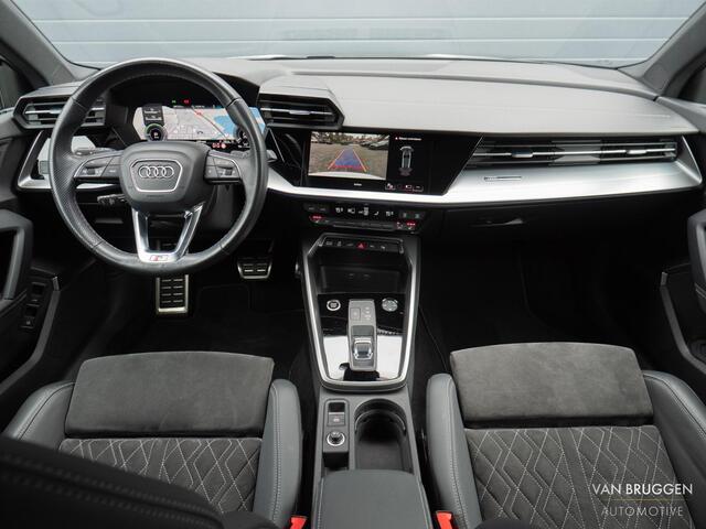 Audi A3 SPORTBACK 40 TFSI e S-Line Pano B&O RS-Stoelen Sfeer BTW Camera S3