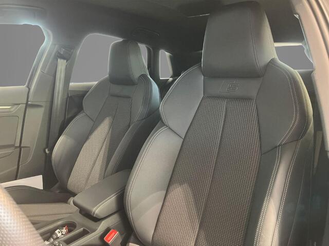 Audi A3 SPORTBACK 45 TFSIe 180kW/245pk S Line · Apple/Android Car Play · Drive select · Leder/Stof · Stoelverwarming