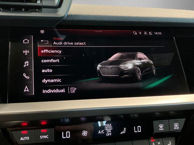 Audi A3 SPORTBACK 45 TFSIe 180kW/245pk S Line · Apple/Android Car Play · Drive select · Leder/Stof · Stoelverwarming