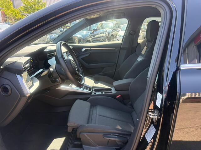 Audi A3 SPORTBACK 30 TFSI Advanced edition S tronic, Clima, cruise, pdc, trekhaak afneembaar