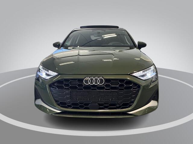Audi A3 SPORTBACK 1.5 e-hybrid 204pk Advanced Edition · Panoramadak · Camera · SONOS · Elek. Achterklep · Head-Up Display · Keyless · Parkeerassistent · Stoelverwarming · Garantie t/m 07-10-2030 of 100.000km