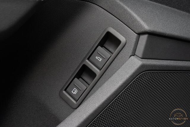 Audi A3 SPORTBACK 40 TFSIe S line PANO MAXTON MATRIX MASSAGE KEYLESS