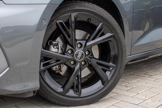 Audi A3 SPORTBACK 40 TFSIe S line PANO MAXTON MATRIX MASSAGE KEYLESS