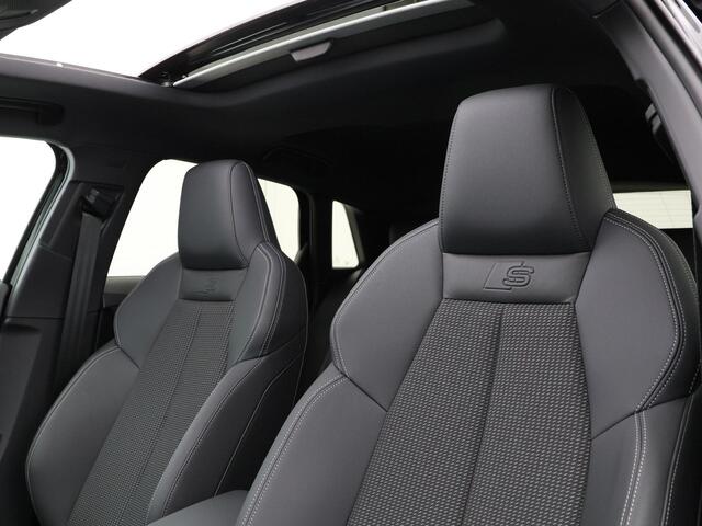 Audi A3 SPORTBACK 45 TFSIe 272pk S-tronic S edition Competition · Panoramadak · Sonos Audio · Camera · Head-Up · Apple/Android Car Play · 18'' Inch · Garantie t/m 28-09-2030 of 100.000km