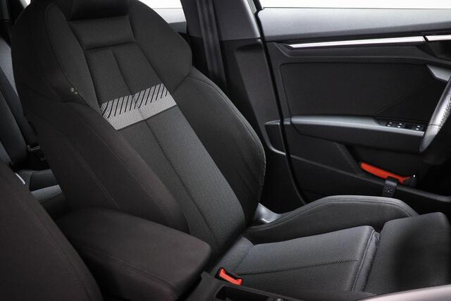 Audi A3 SPORTBACK 30 TFSI Advanced edition | VIRTUAL COCKPIT | STOELVERWARMING | SPORTSTOELEN | DAB | APPLE