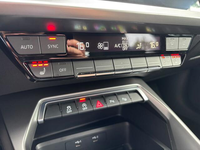 Audi A3 SPORTBACK 30 TFSI Business edition | Sportstoelen | Stoelverwarming | Apple Carplay | Matrix LED