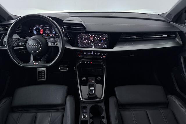 Audi A3 SPORTBACK 30 TFSI S edition (STOELVERWARMING, LANE-ASSIST, NAVIGATIE, PARKEERSENSOREN)