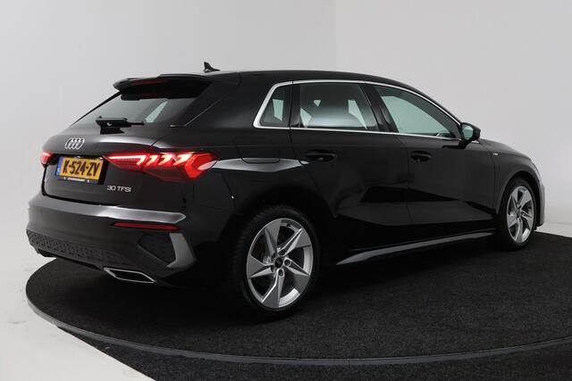 Audi A3 SPORTBACK 30 TFSI S edition (STOELVERWARMING, LANE-ASSIST, NAVIGATIE, PARKEERSENSOREN)