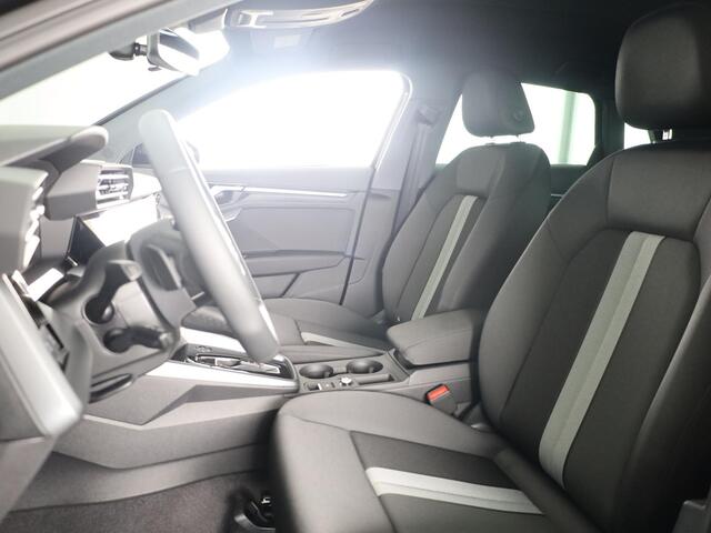 Audi A3 SPORTBACK Pro Line 40 TFSI e 204 pk | Afgevlakt sportstuur | Achteruitrijcamera | Dynamisch led verlichting |