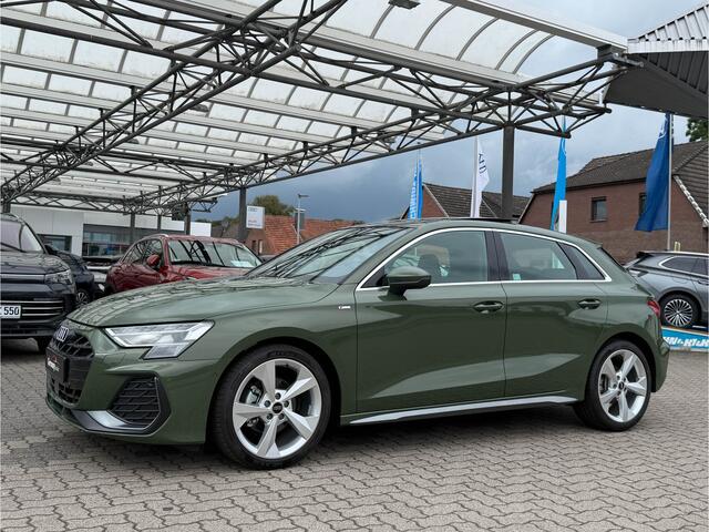 Audi A3 SPORTBACK 35TFSI S-Edition NIEUW! 2653km! Pano Sonos M-Led RS-Zetels ACC Side/Lane Assist Districtgrün!
