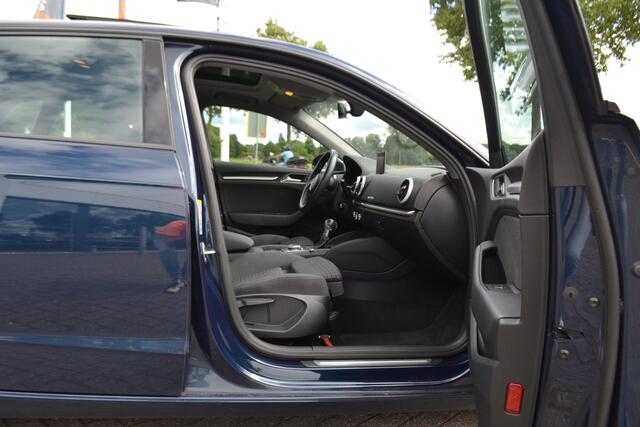 Audi A3 SPORTBACK 35 TFSI 150pk Sport Lease Edition Panoramadak | Ledverlichting | Sportstoelen |