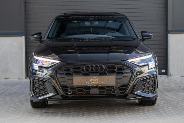Audi A3 SPORTBACK 45 TFSIe Sline Competition PANO MATRIX MAXTON KEYLESS