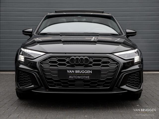 Audi A3 SPORTBACK 45 TFSI e S-Line Pano RS-Stoelen Sfeer BTW Camera