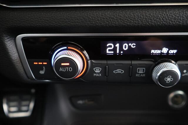 Audi A3 SPORTBACK 35 TFSI/ Automaat, 3x S-line, Panodak, Virtual cockpit, Keyless,