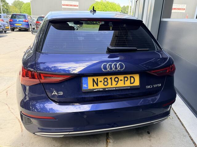 Audi A3 SPORTBACK 30 TFSI Automaat Advanced edition Navigatie Stoelverwarming Sportstoelen Apple Carplay Virtual Cockpit