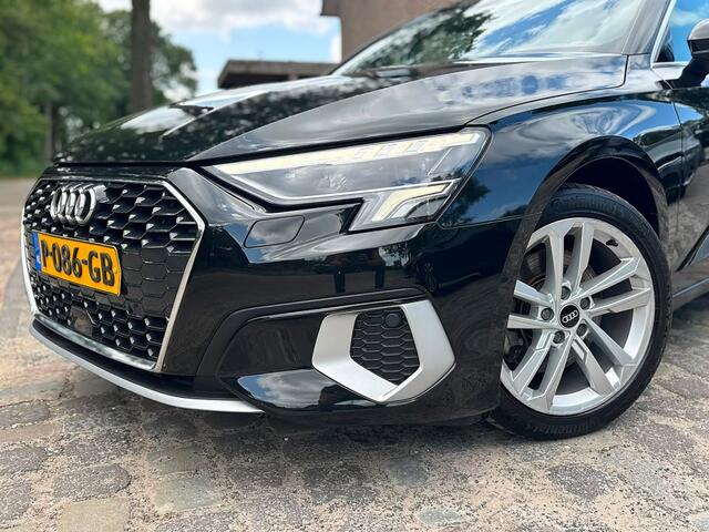 Audi A3 SPORTBACK 30 TFSI Attitude Ecc,Navi,Led,Pdc, sp stof st,17