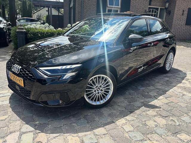 Audi A3 SPORTBACK 30 TFSI Business ed,Pano,Ecc,Navi,Sd,Cc,Sport stoel,