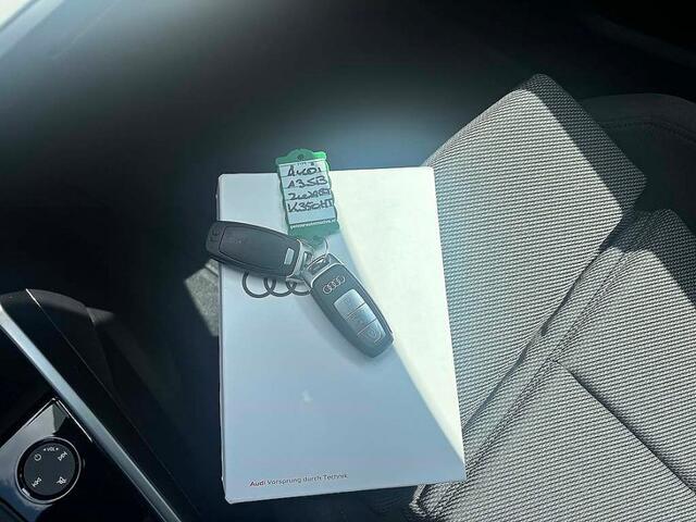 Audi A3 SPORTBACK 30 TFSI Business ed,Pano,Ecc,Navi,Sd,Cc,Sport stoel,