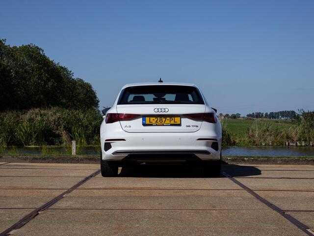 Audi A3 SPORTBACK 35 TFSI edition one Matrix LED S-line 18"