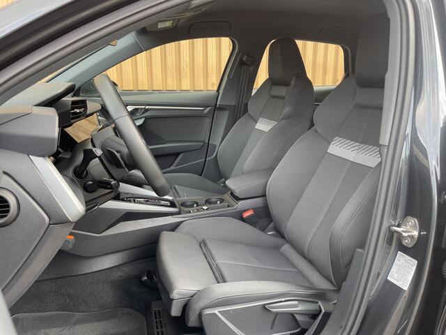 Audi A3 SPORTBACK 30 TFSI Advanced edition | Apple Carplay | LED | Adaptieve Cruise Control | Camera | DAB+ | Navigatie | Airconditioning |