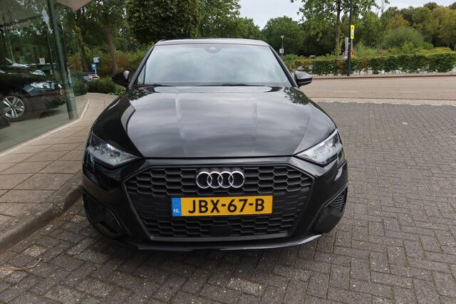 Audi A3 SPORTBACK 30 TFSI 110PK Business edition Automaat 22dkm !