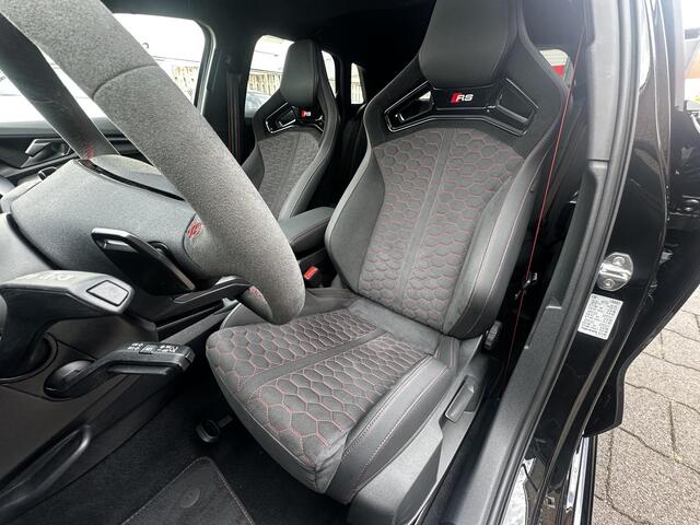 Audi A3 SPORTBACK 2.5 TFSI RS 3 quattro Pano|RS Kuipstoel|Sonos