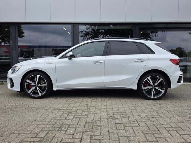 Audi A3 SPORTBACK 45 TFSI e S edition Competition + 3x S-LINE + LED + KEYLESS + ALCANTARA + CAMERA