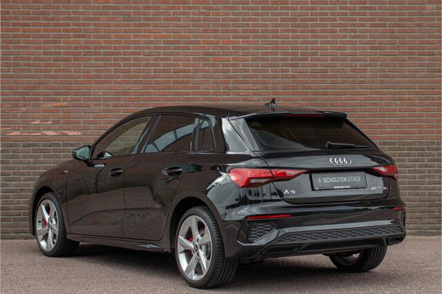 Audi A3 SPORTBACK 45 TFSI e 245pk S Line, Bang & Olufsen, Trekhaak, Stoelverwarming, Adaptive Cruise, PDC, Full LED.