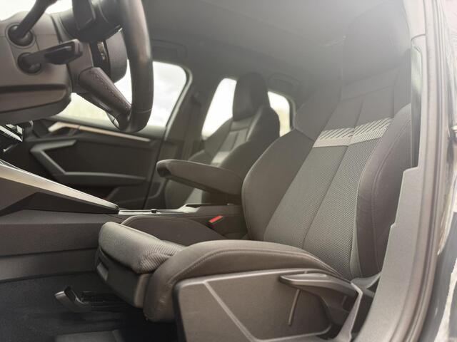 Audi A3 SPORTBACK 30 TFSI Advanced edition | Navi | LMV | PDC |
