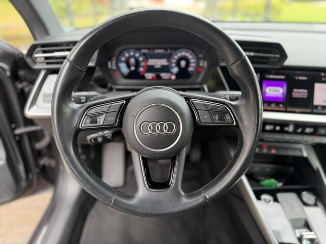 Audi A3 SPORTBACK 30 TFSI Advanced edition | Navi | LMV | PDC |