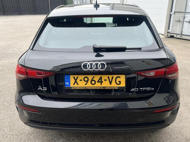 Audi A3 SPORTBACK 40 TFSI e Business edition 150 KW 204 pk Carplay Parkeerhulp