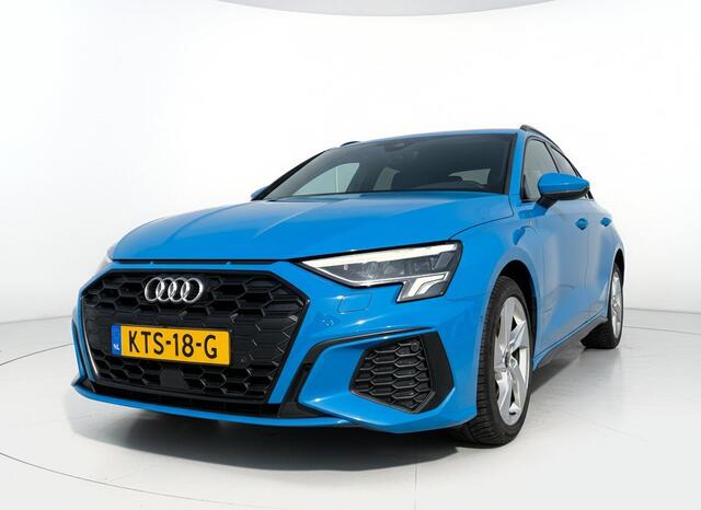 Audi A3 SPORTBACK 45 TFSI e S edition Competition S-LINE - SOH 99%