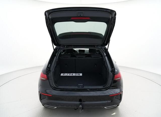 Audi A3 SPORTBACK 35 TFSI Business edition S-LINE - TREKHAAK - STOELVERWARMING