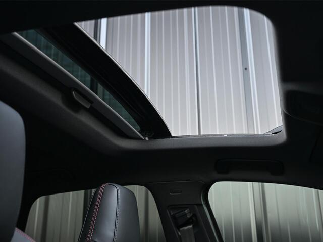 Audi A3 SPORTBACK 45 TFSI e S edition Competition | Panoramadak | 5 jr Garantie | HUD | Sonos Sound | Camera | Ambiance interieur | Active Cruise | S-Seats + Memory | Stoelverwarming | Keyless |