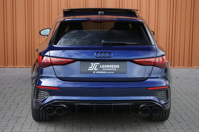 Audi A3 SPORTBACK 45 TFSI e S-line 245PK Panodak Head up Matrix B&O Elektr.stoelen Carplay