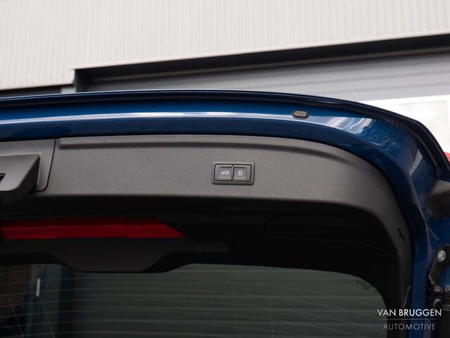 Audi A3 SPORTBACK 45 TFSI e S-Line Pano RS-Stoelen Sfeer BTW Matrix