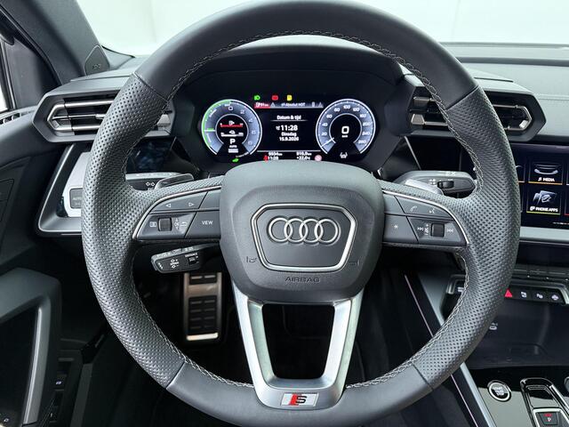 Audi A3 SPORTBACK 45 TFSI e S edition Competition | 272 PK | SoH 97% | Area view 360 | Head-up display | S line | Adaptive cruise control | Sonos premium audio | Audi virtual cockpit |