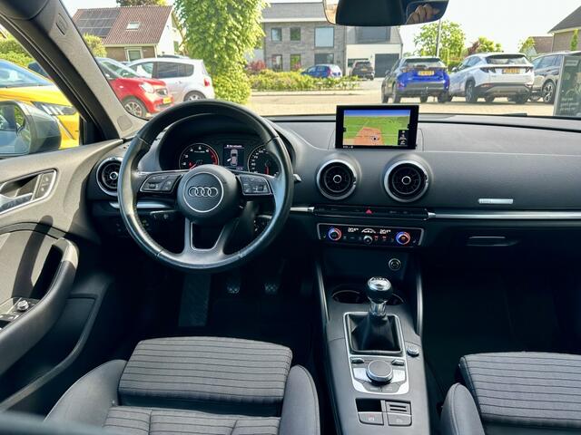 Audi A3 SPORTBACK 1.5 TFSI 150PK Sport Navi Pano Standkachel Camera