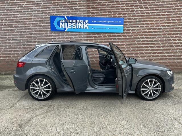 Audi A3 SPORTBACK 1.4 e-tron S-Line Pano/Carplay/Cruise/Stoelverwarming