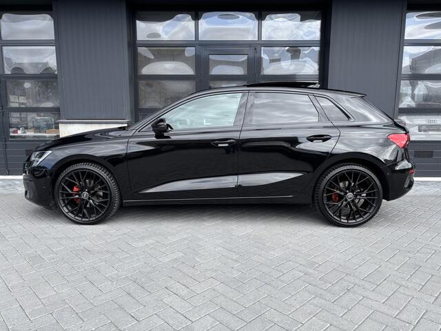 Audi A3 SPORTBACK 35 TFSI Black Ed. Leer Pano CarPlay