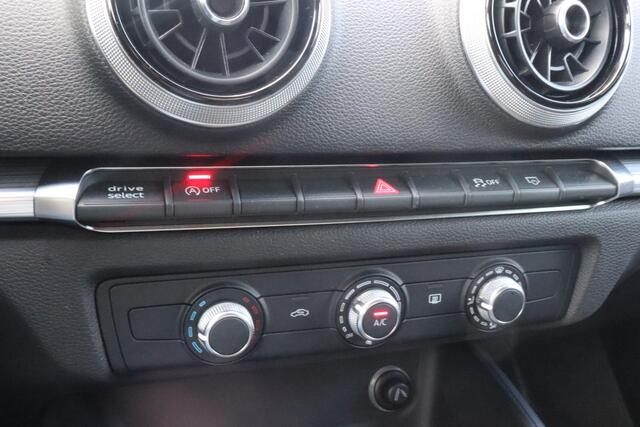 Audi A3 SPORTBACK 1.0 TFSI Sport Lease Edition | Led | NL Auto/2 Eigenaren | Navigatie | Bluetooth | Sportstoelen | Lichtmetaal