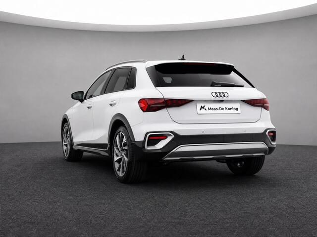 Audi A3 SPORTBACK Allstreet Advanced edition 40 TFSI e 204 PK · Lederen bekleding · Comfortsleutel · 18" LM Velgen · Assist. Driving + Parking plus