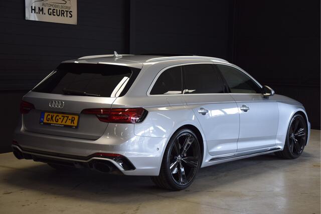 Audi A4 Avant 2.9 TFSI RS4 QUATTRO PANO CAM 20INCH LEDER XENON VIRT COCKP