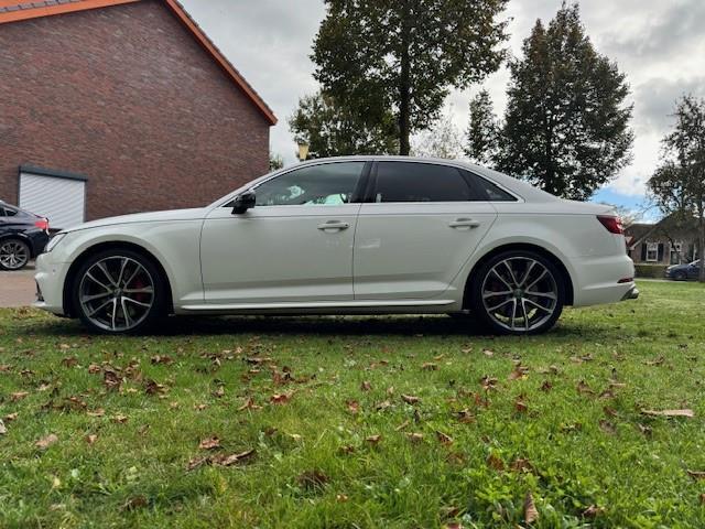 Audi A4 Limousine 3.0TFSI S4 QUATTRO 400PK PROLINE PLUS
