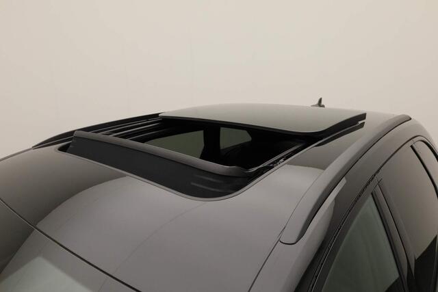 Audi A4 Avant S edition Competition 35 TFSI 150 pk | Stoelverwarming voorin | Glazen panoramadak | Assistentiepakket city |