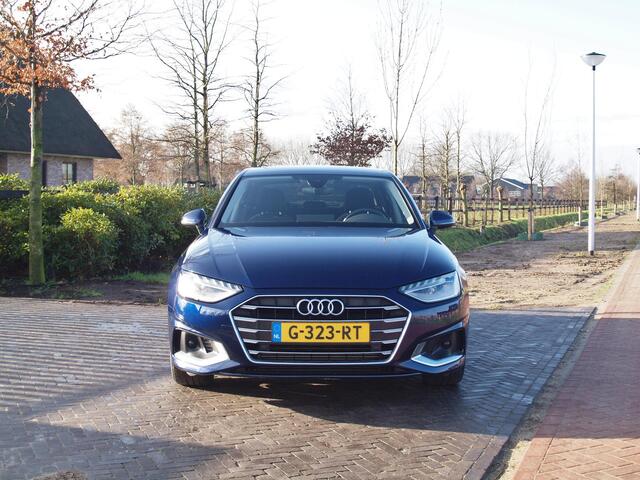 Audi A4 Limousine 35 TFSI Launch edition Business | Nieuw Model | Apple Carplay | Trekhaak | Virtual Cockpit | Automaat | NL-auto |