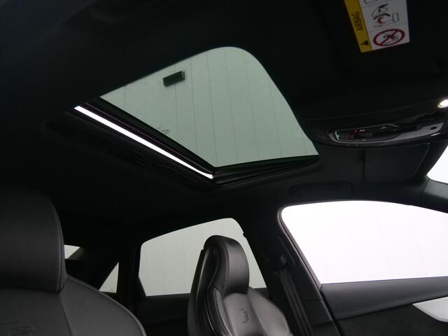 Audi A4 Limousine 3.0 TFSI S4 quattro 354pk Pro Line Plus Automaat Schuifdak / Massagestoel / 19 Inch / Trekhaak