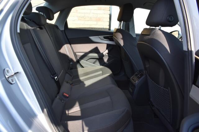 Audi A4 35 TFSI Launch Edition Business, Xenon, AUT, Navi
