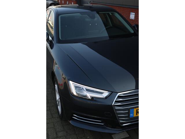 Audi A4 Limousine 2.0 TFSI MHEV Sport Lease Edition automaat |